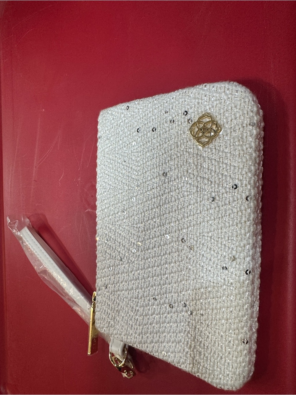 Kendra Scott Cream Sequin Knit Wristlet Clutch